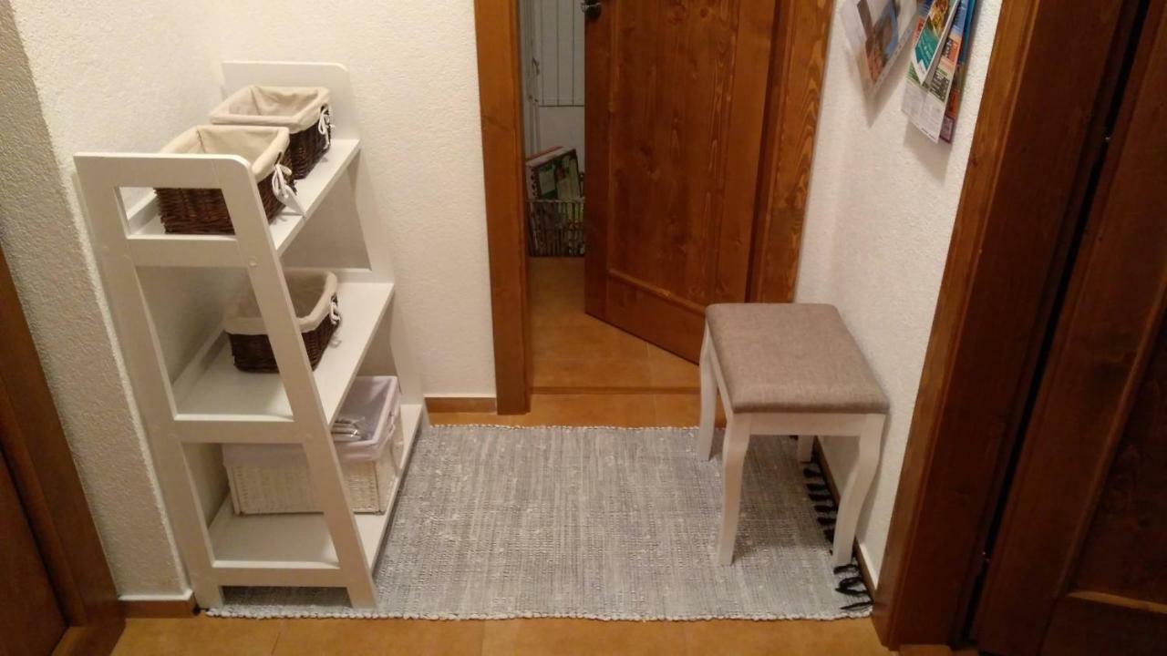 Mj Vila Stara Lesna Bagian luar foto